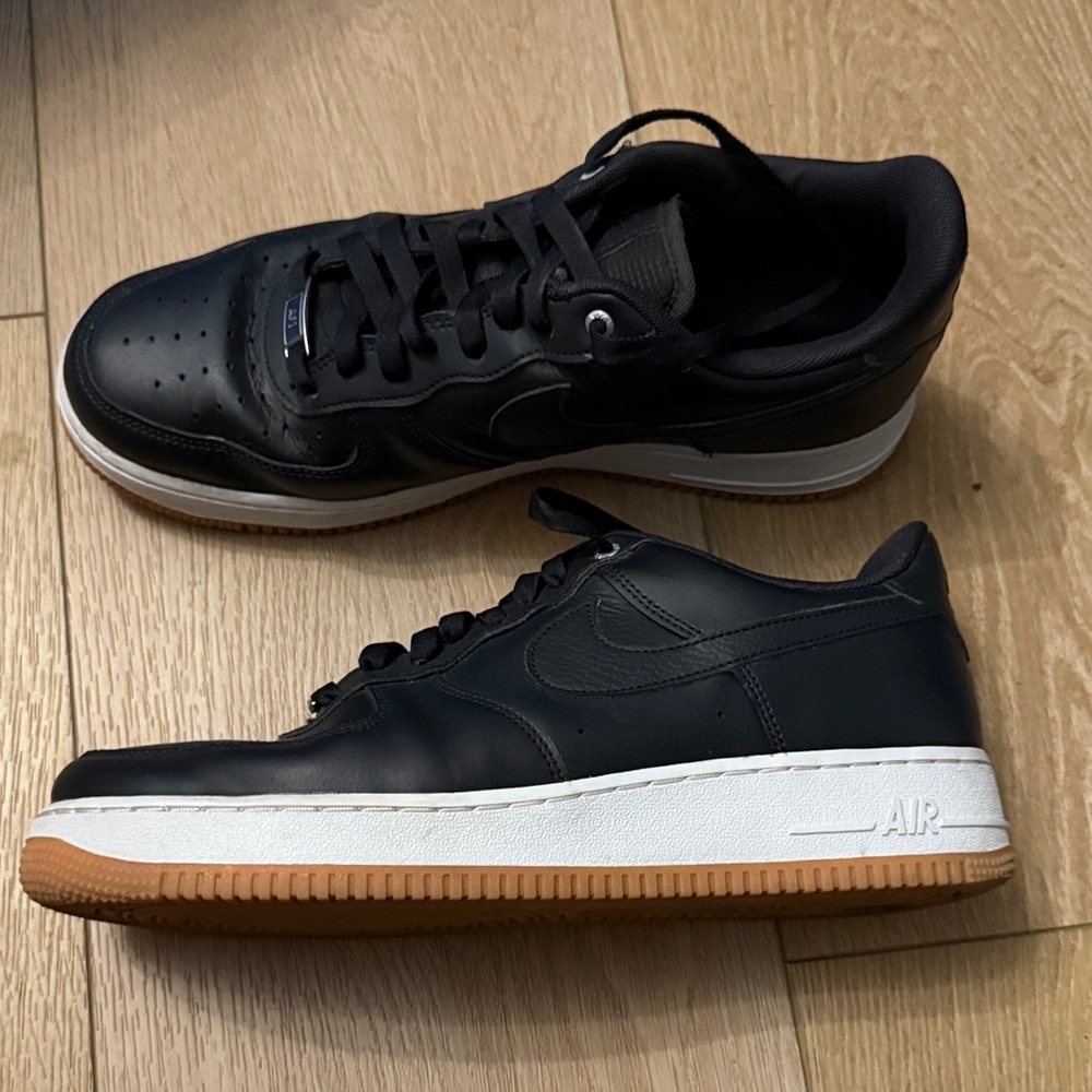 Nike Air Force 1 black shoes